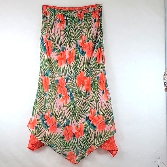SARAH ARIZONA Asymmetrical Two Teir Floral Skirt Size XL - Picture 9 of 9